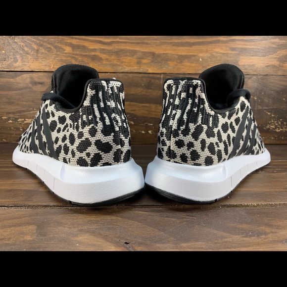 Adidas Swift Run Women’s Shoes - Picture 7 of 7